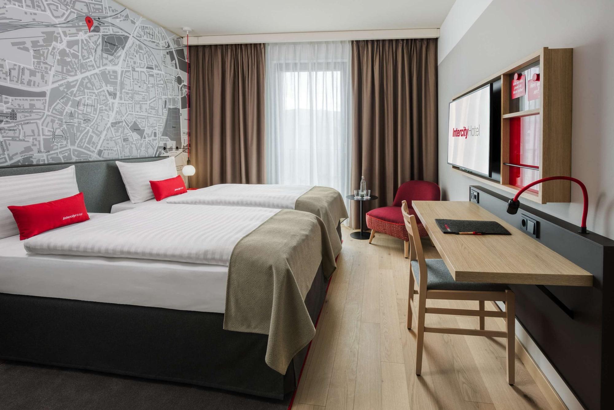 Intercityhotel ヒルデスハイム エクステリア 写真