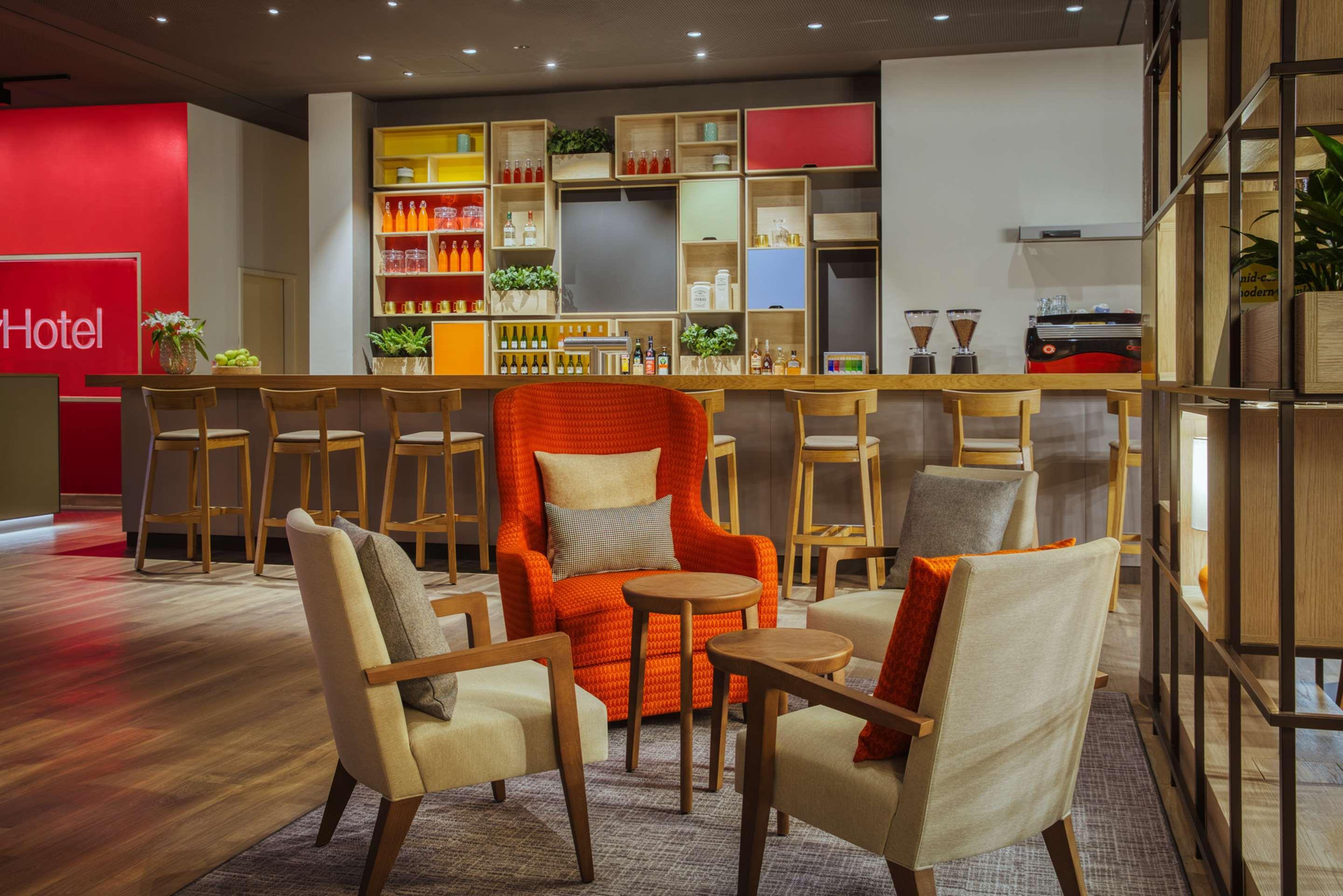Intercityhotel ヒルデスハイム エクステリア 写真