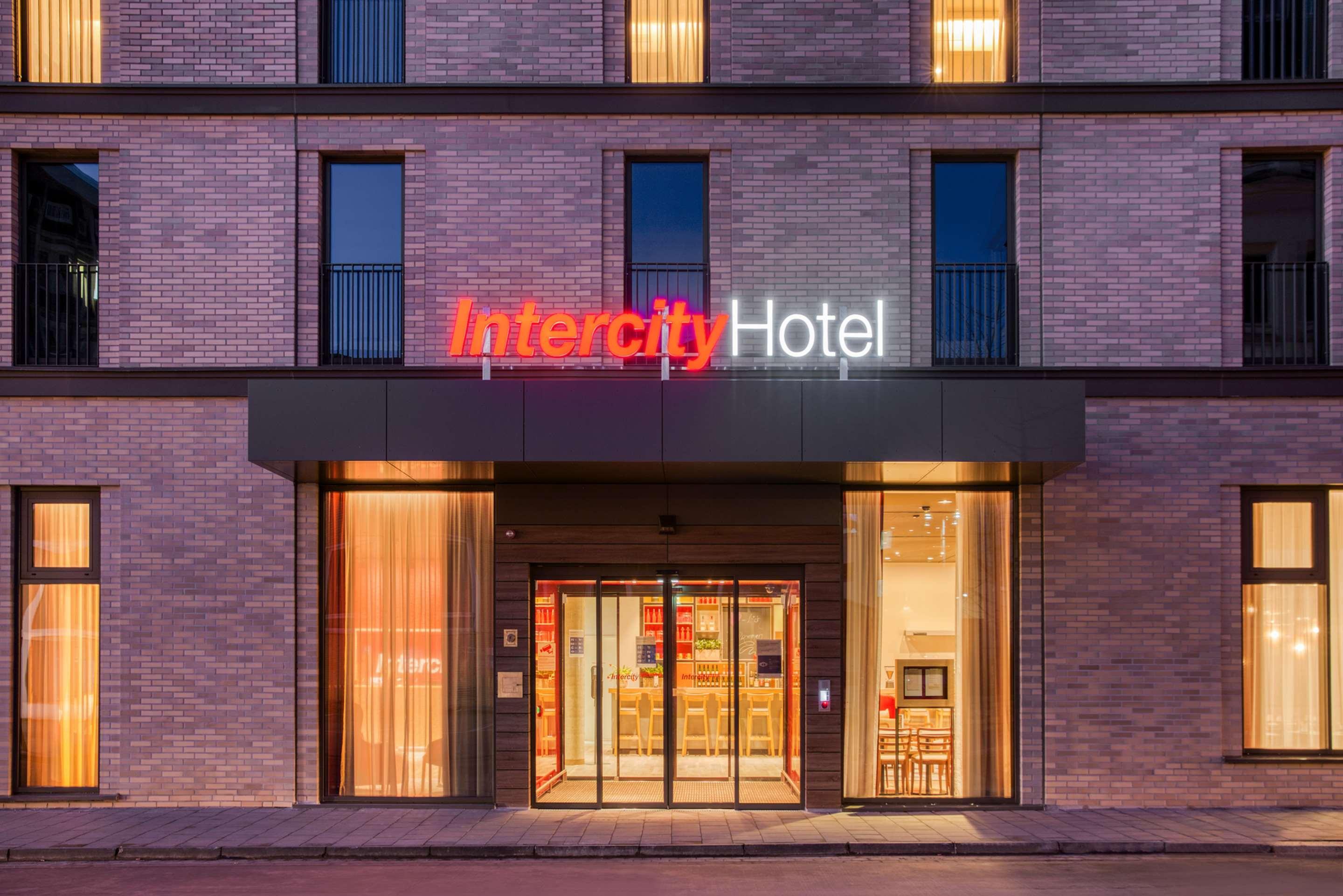 Intercityhotel ヒルデスハイム エクステリア 写真