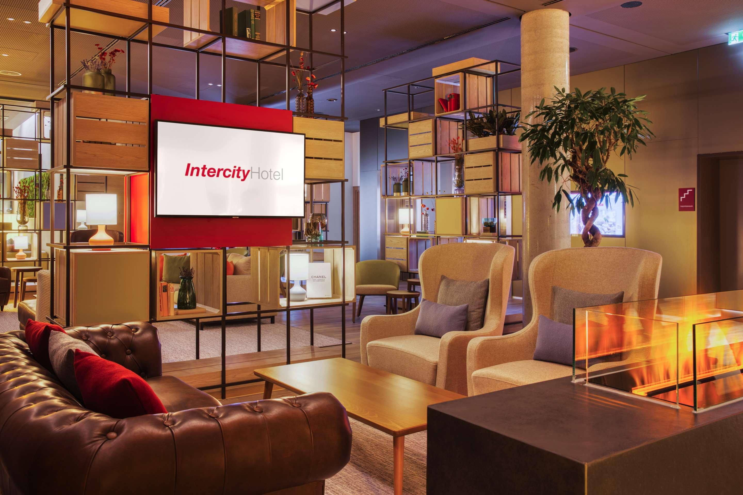 Intercityhotel ヒルデスハイム エクステリア 写真