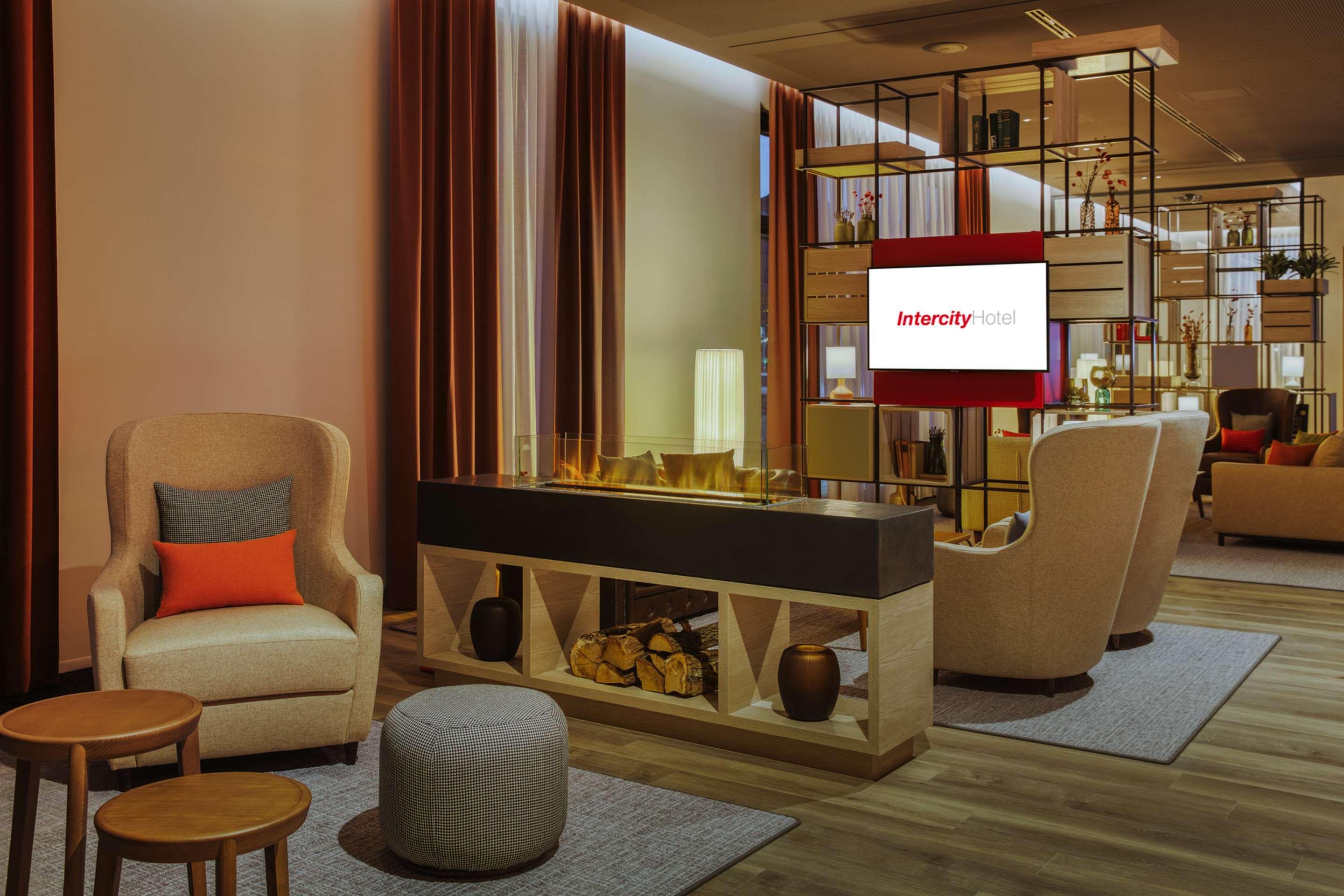 Intercityhotel ヒルデスハイム エクステリア 写真