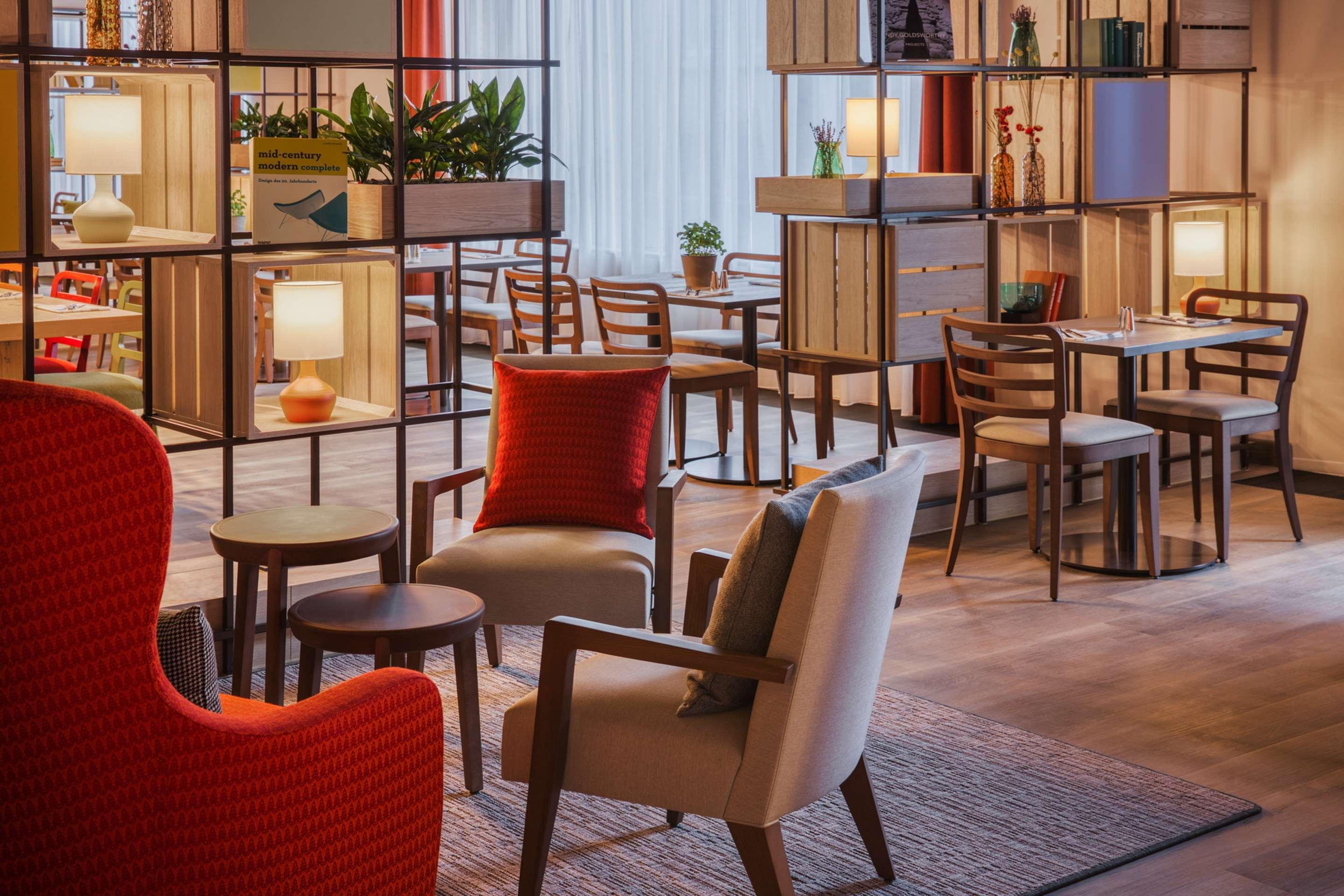 Intercityhotel ヒルデスハイム エクステリア 写真