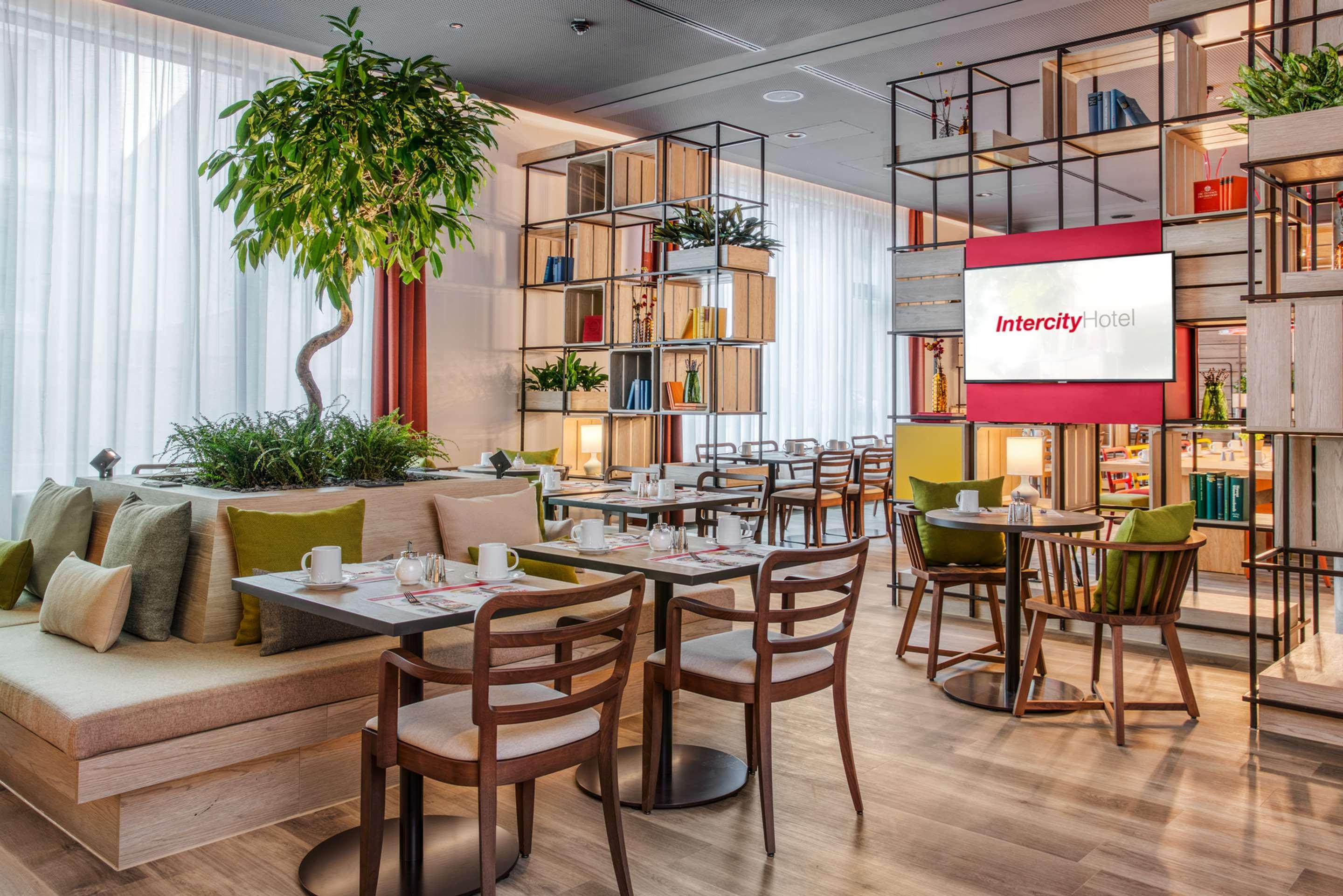 Intercityhotel ヒルデスハイム エクステリア 写真